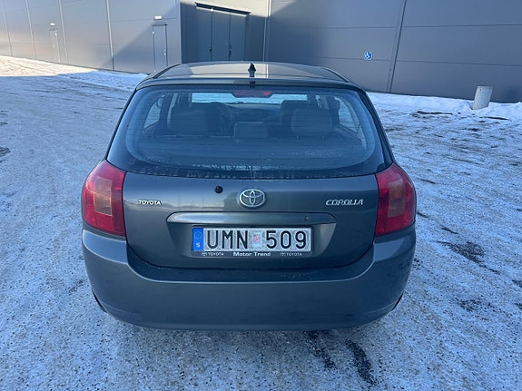 Toyota Corolla 5 of 5