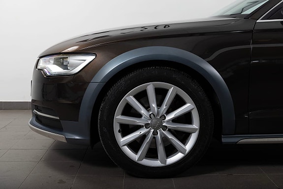 Audi A6 allroad 4 of 5