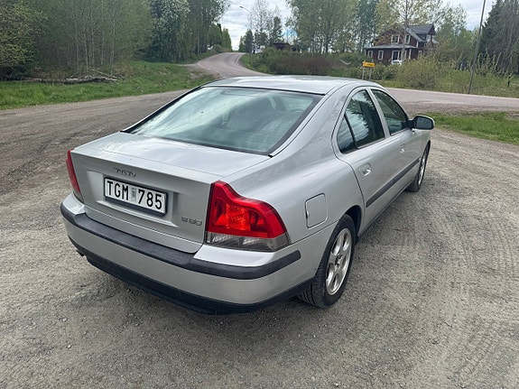 Volvo S60 6 of 12