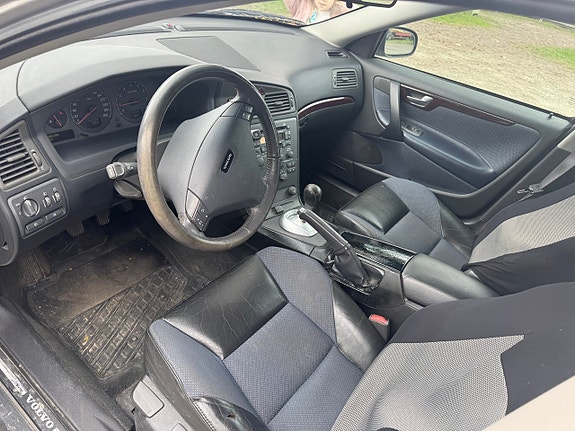 Volvo S60 11 of 12