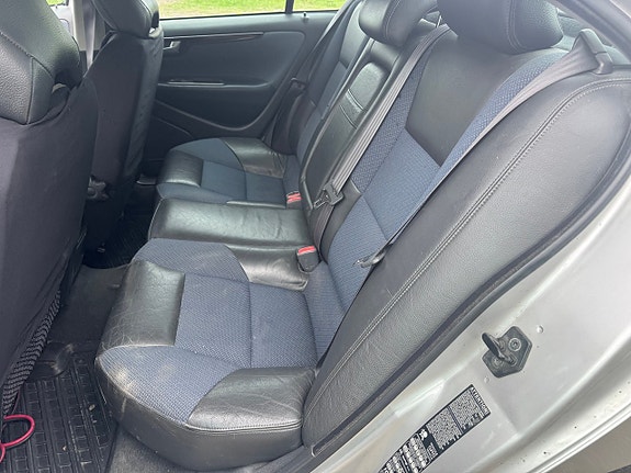 Volvo S60 12 of 12