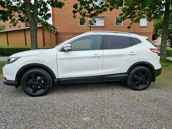 Nissan Qashqai 4 of 5
