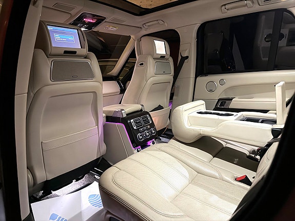 Land Rover Range Rover 22 of 27