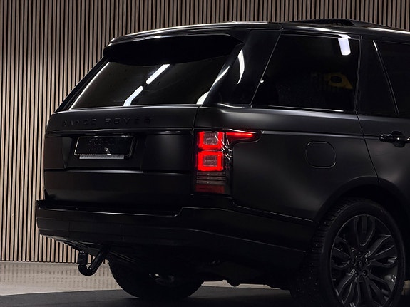 Land Rover Range Rover 10 of 27