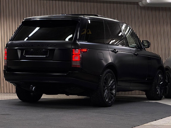 Land Rover Range Rover 8 of 27