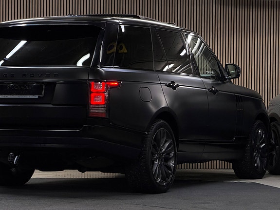 Land Rover Range Rover 9 of 27