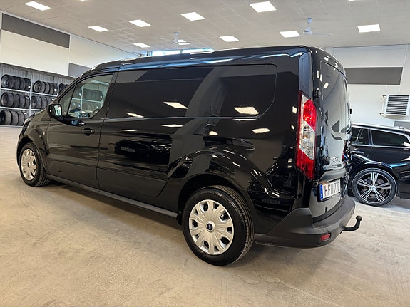 Ford Transit Connect 4 of 5