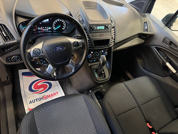 Ford Transit Connect 11 of 15