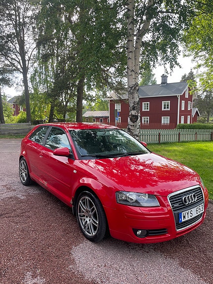 Audi A3 3 of 5