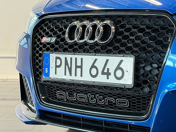 Audi RS3 3 of 5