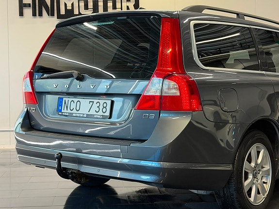 Volvo V70 7 of 26