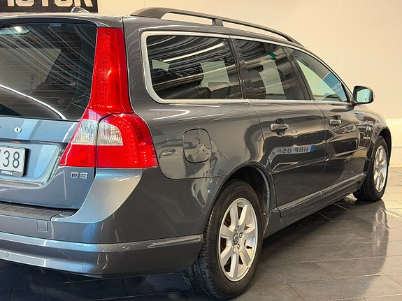 Volvo V70 9 of 26