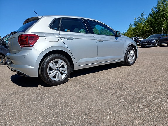 Volkswagen Polo 5 of 5