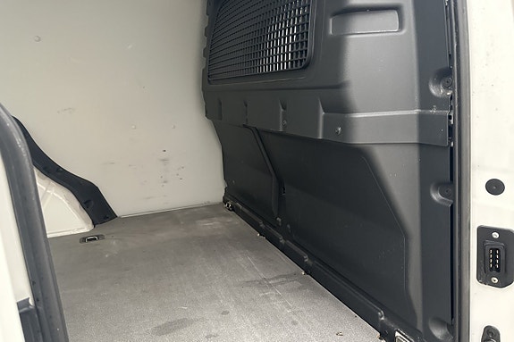 Volkswagen Caddy 15 of 30
