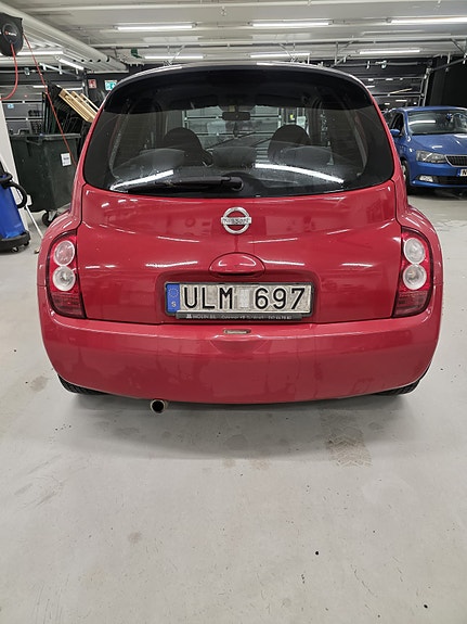 Nissan Micra 10 of 11