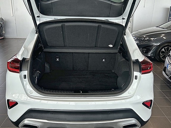 Kia XCeed 3 of 5