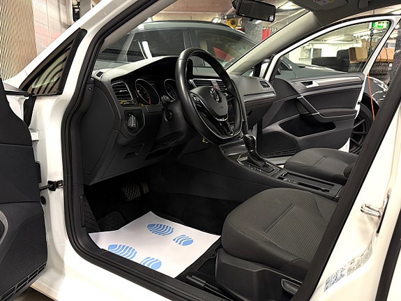 Volkswagen Golf I 14 of 22