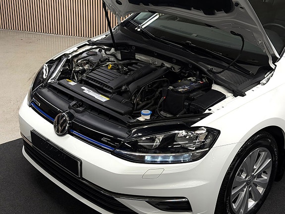Volkswagen Golf I 8 of 22