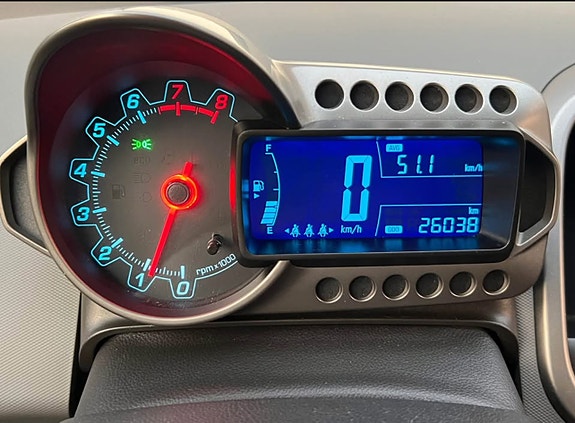 Chevrolet Aveo 8 of 11