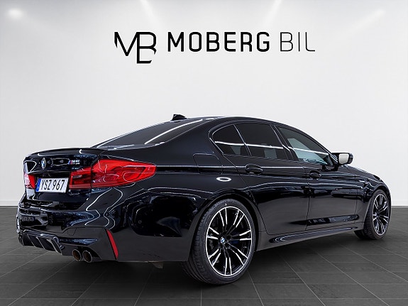 BMW M5 5 of 19