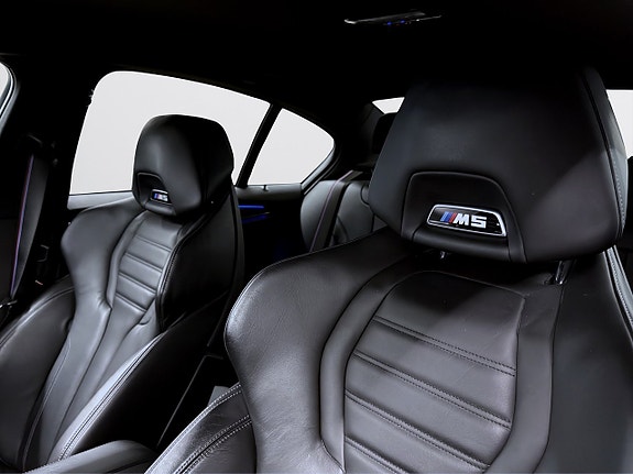 BMW M5 13 of 19