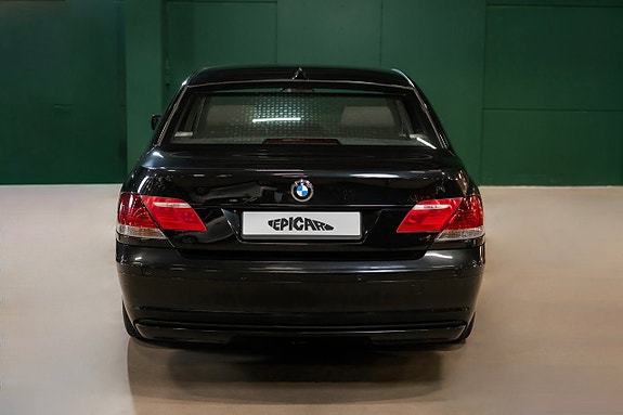BMW 730 6 of 24