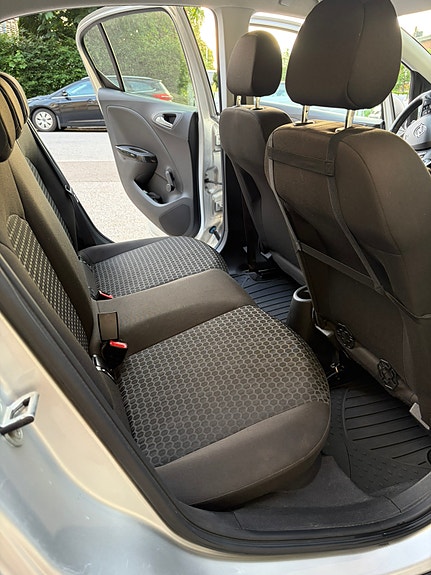 Opel Corsa 4 of 5