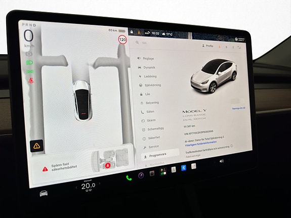 Tesla Model Y 20 of 30
