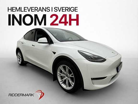 Tesla Model Y 4 of 30