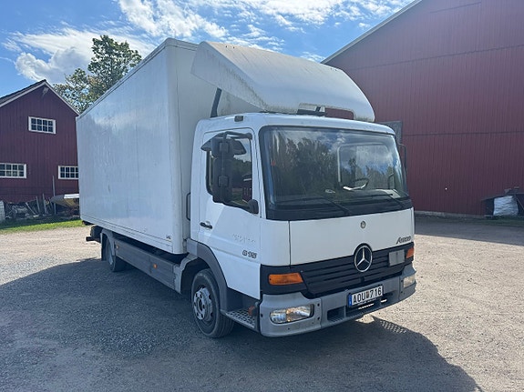 Mercedes-Benz Trucks Atego 4.2 8 of 14