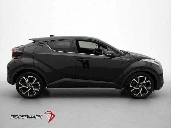 Toyota C-HR 6 of 28