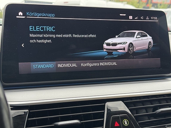 BMW 530e 20 of 27