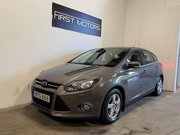 Ford Focus 2 of 5