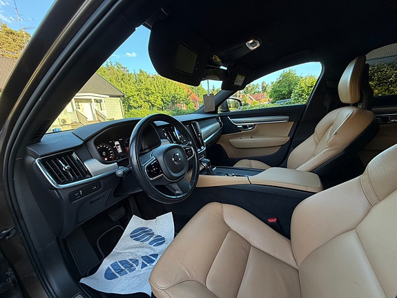 Volvo V90 5 of 5