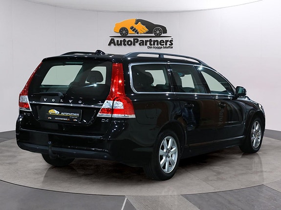 Volvo V70 3 of 21