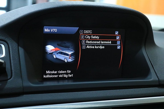 Volvo V70 15 of 21