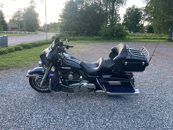 Harley-Davidson Electra Glide Ultra Limited 1.7 8 of 9
