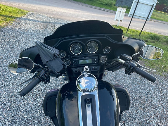 Harley-Davidson Electra Glide Ultra Limited 1.7 9 of 9