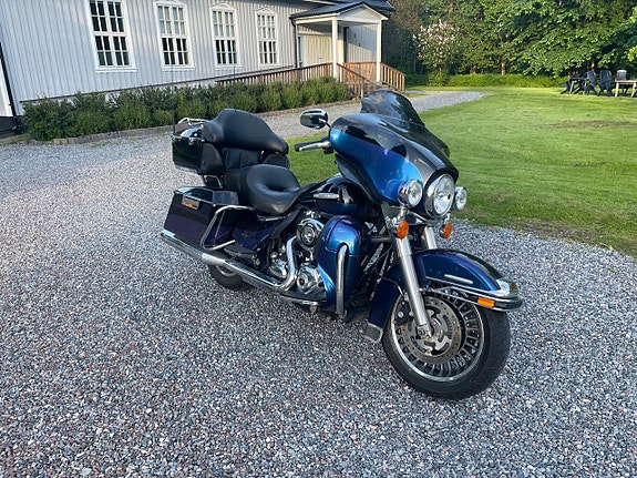 Harley-Davidson Electra Glide Ultra Limited 1.7 3 of 9