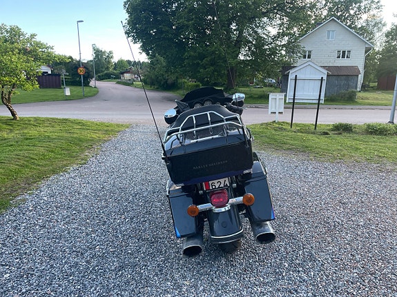 Harley-Davidson Electra Glide Ultra Limited 1.7 6 of 9