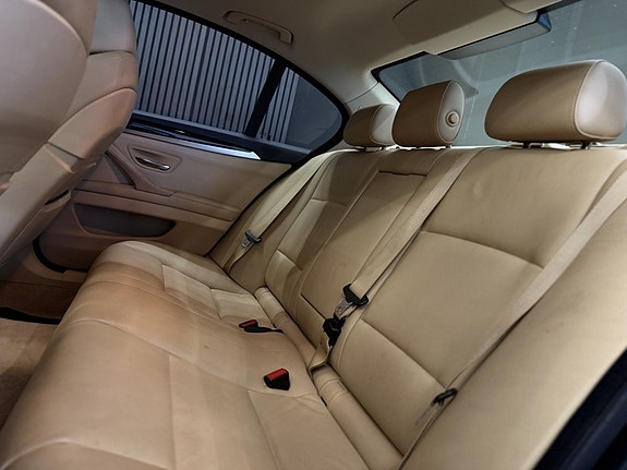 BMW 525d 13 of 26