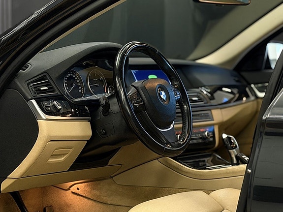BMW 525d 16 of 26