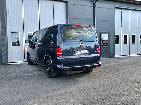 Volkswagen Caravelle 6 of 12