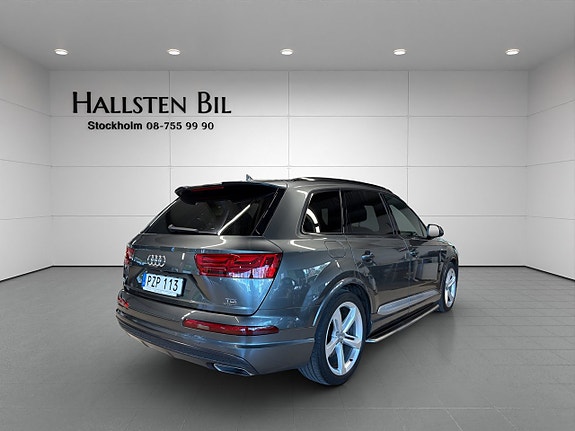 Audi Q7 5 of 5