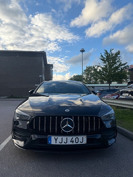 Mercedes-Benz CLA200 d 4 of 5