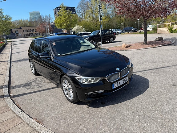BMW 318d 2 of 3
