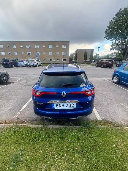 Renault Megane IV 5 of 5