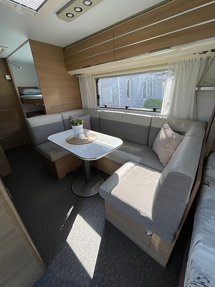 Adria Adora 573 PT 4 of 11
