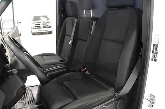 Mercedes-Benz Sprinter 316 9 of 19