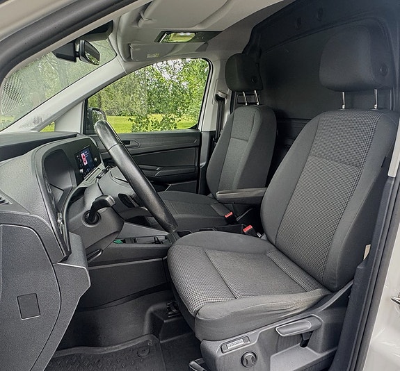 Volkswagen Caddy Maxi 14 of 23